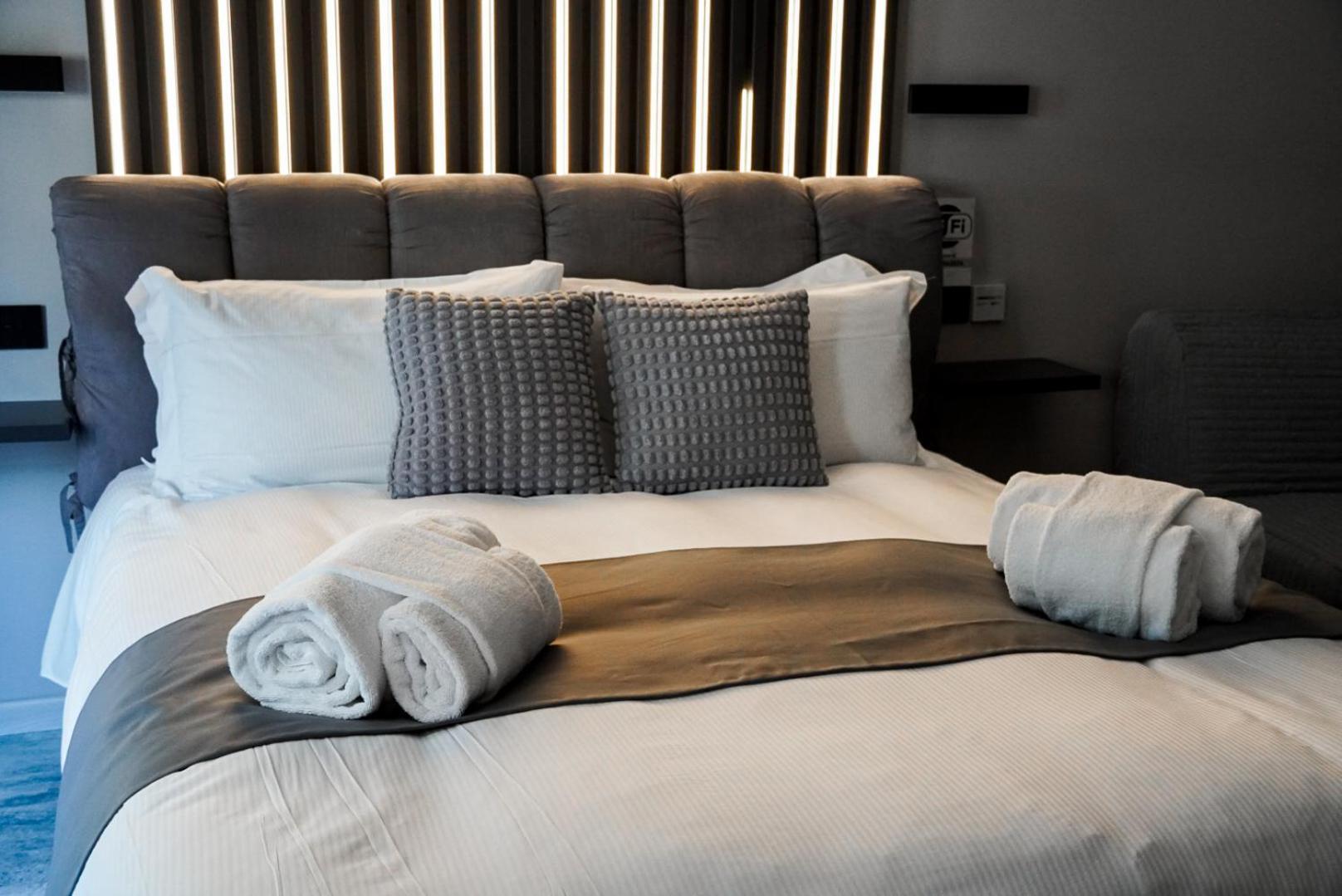 Heysuite - Luxury House - Roma Trastevere Bagian luar foto