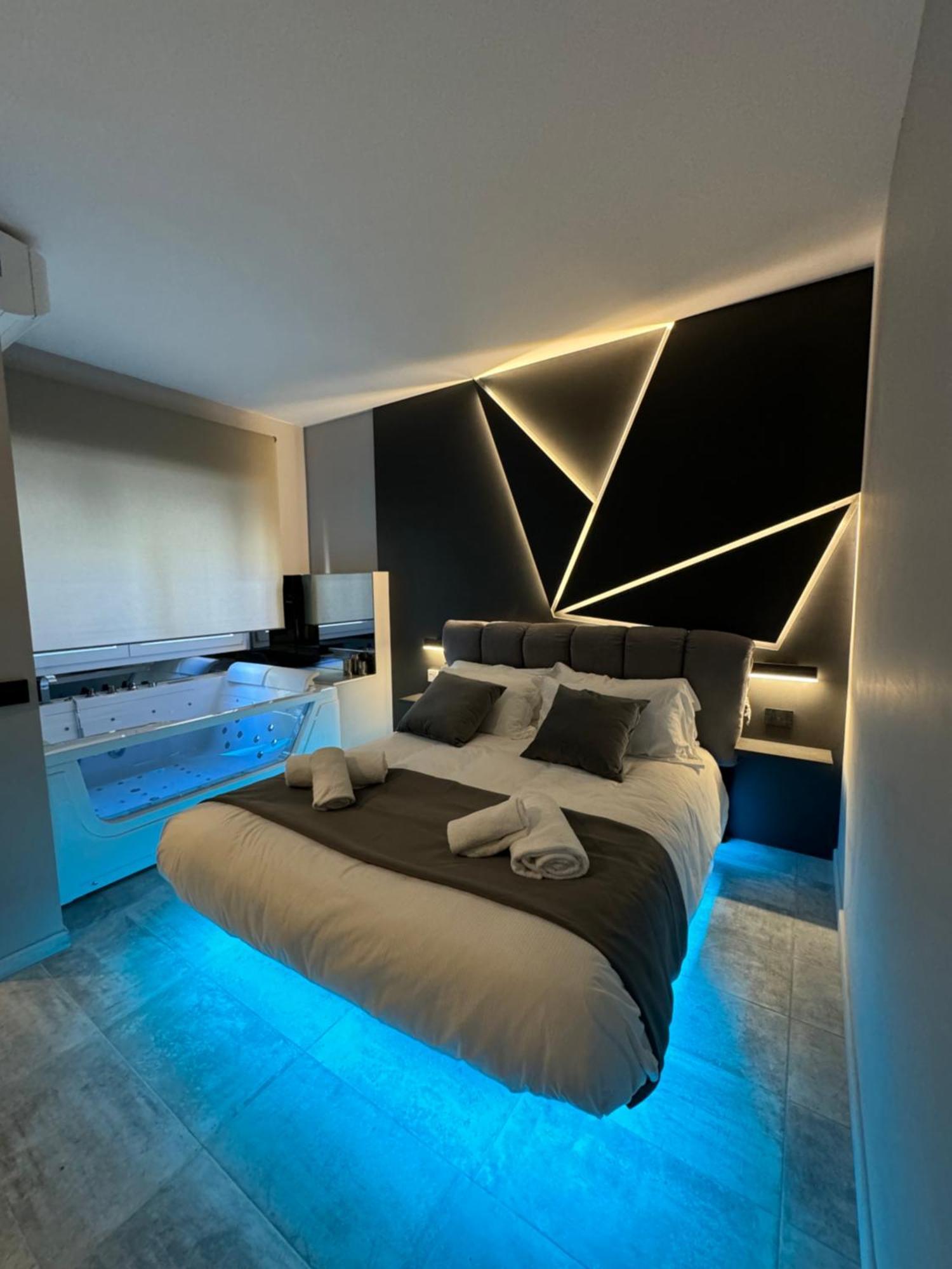 Heysuite - Luxury House - Roma Trastevere Bagian luar foto