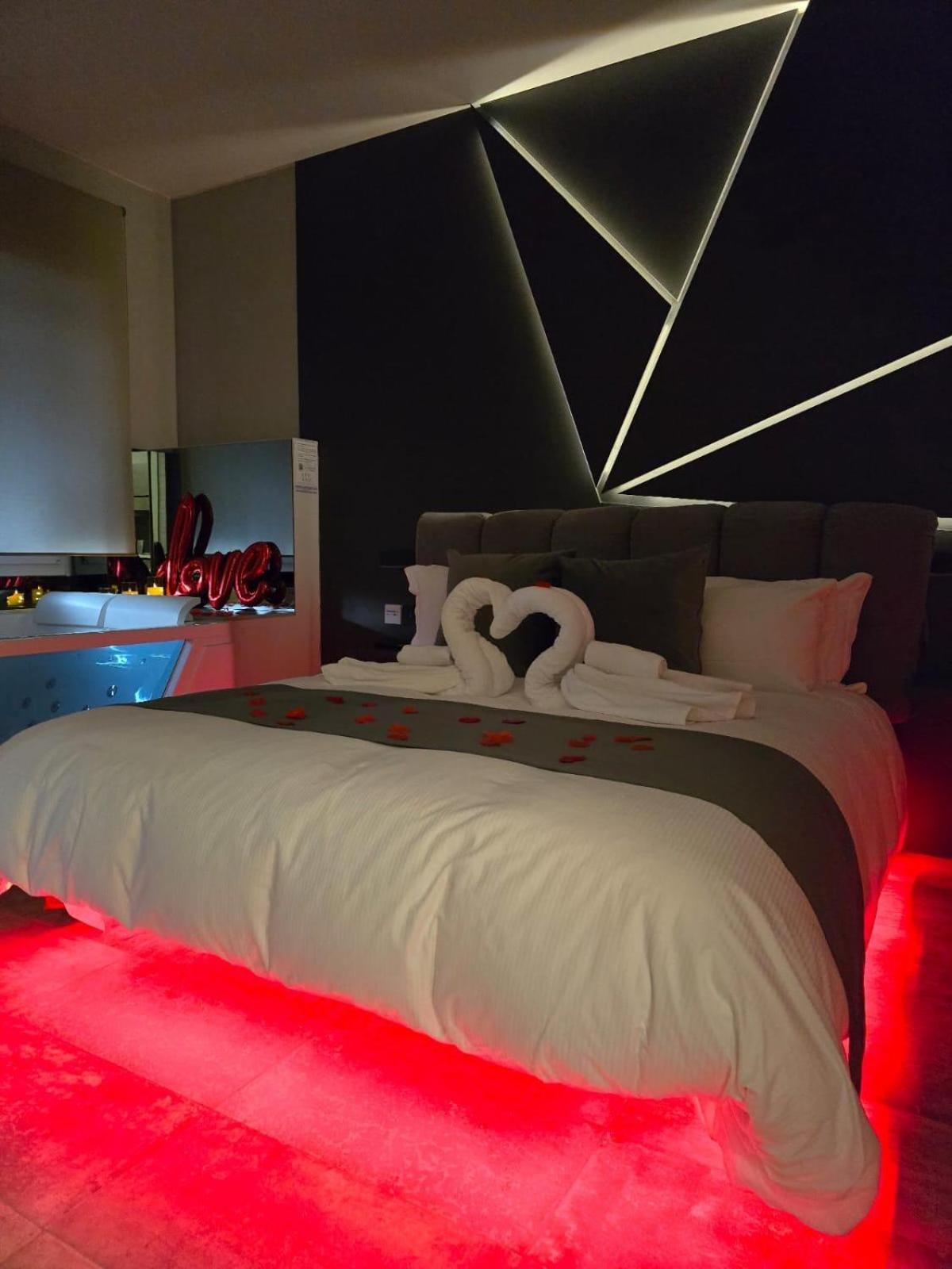 Heysuite - Luxury House - Roma Trastevere Bagian luar foto